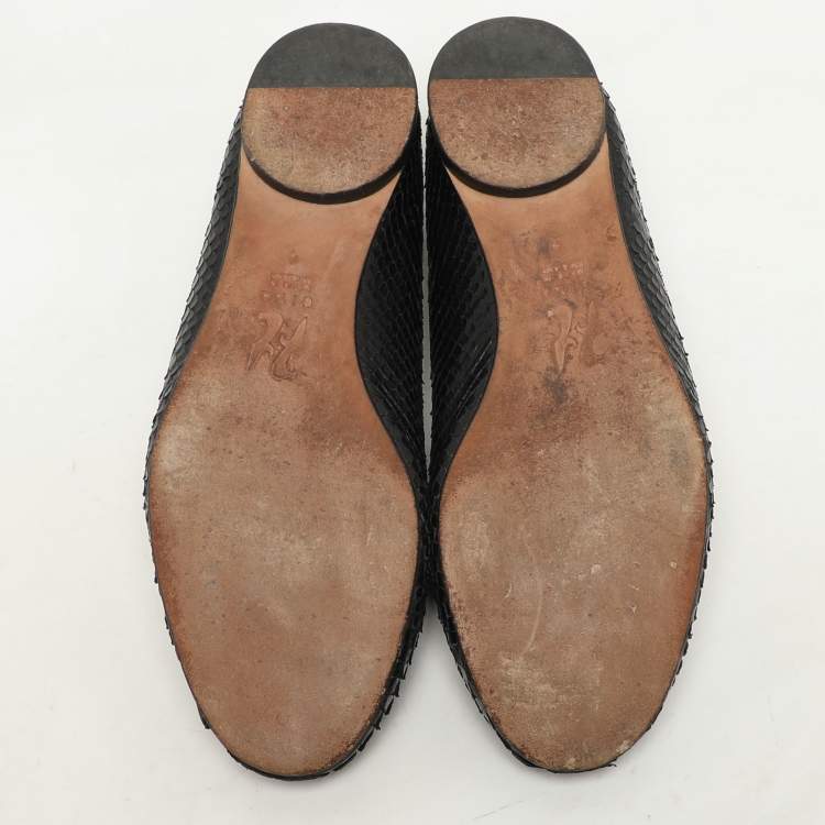 Pre Owned Gina Black Python Ballet Flats Size 37