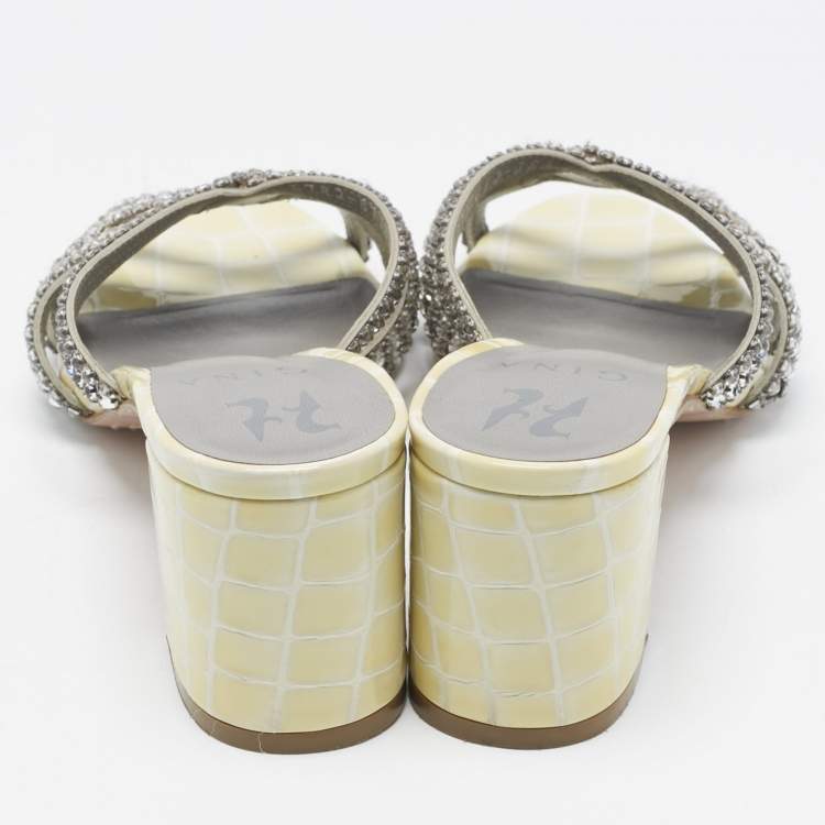 Pre Owned Gina Yellow/Grey Croc Embossed Patent Leather Dexie Slide Sandals Size 38.5