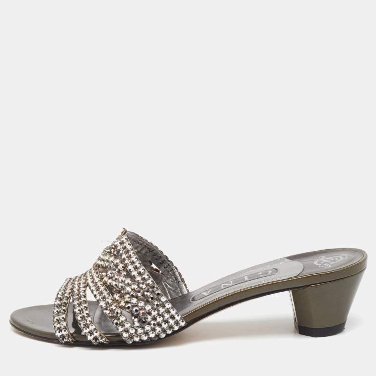 مملوكة مسبقًا Gina Grey Leather Galaxy Crystals Slide Sandals Size 38