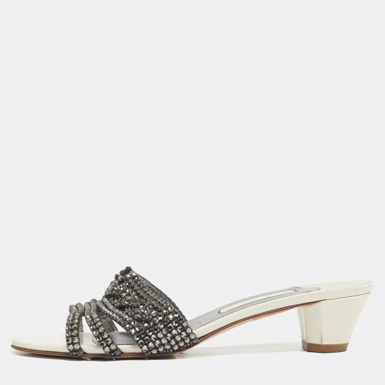 Pre Owned Gina Cream Patent Leather Crystal Embellished Slides Sandals Size 41.5