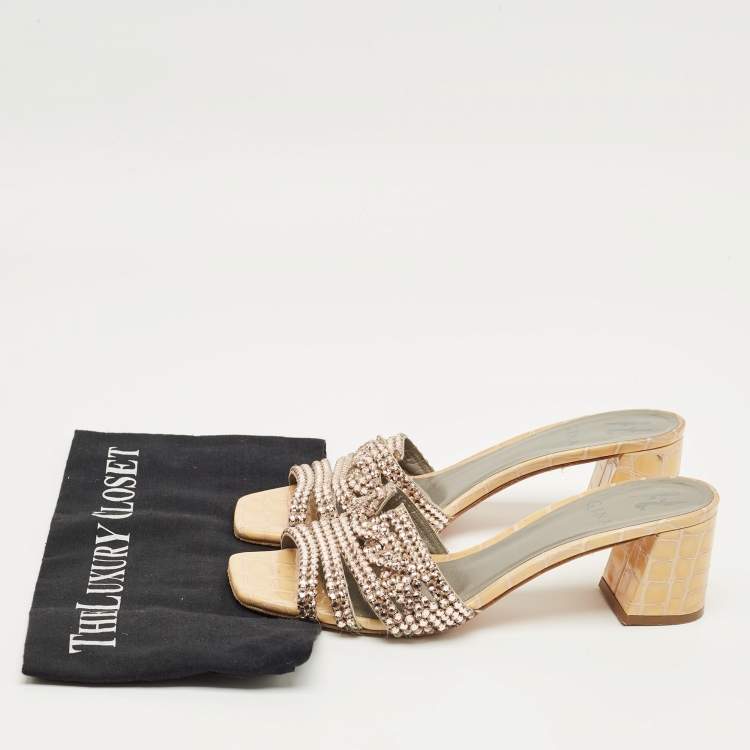 Pre Owned Gina Beige Croc Embosse and Leather Crystal Embellished Loren Slide Sandals Size 39