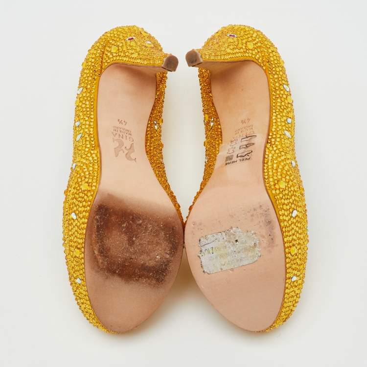 Pre Owned Gina Yellow Satin Dolly Crystal Embellished Platform Pumps Size 37.5
