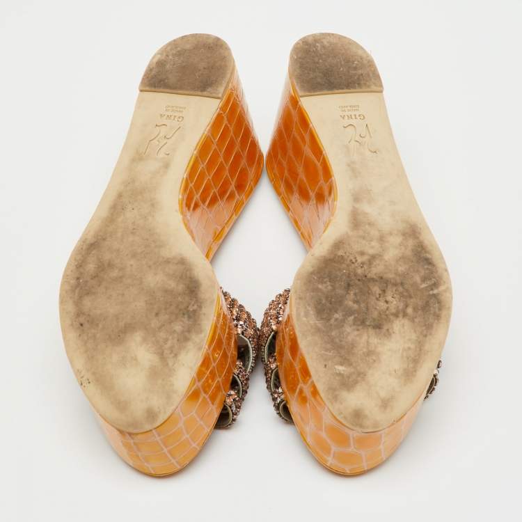 Pre Owned Gina Yellow Croc Embossed Patent Leather Crystal Wedge Platform Sandals Size 40.5