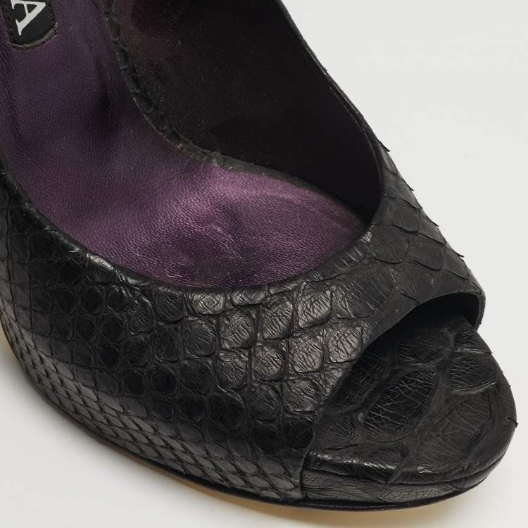 مملوكة مسبقًا Gina Size 40.5 Black Python Leather Platform Peep Toe Pumps