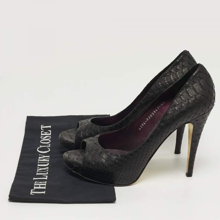 مملوكة مسبقًا Gina Size 40.5 Black Python Leather Platform Peep Toe Pumps