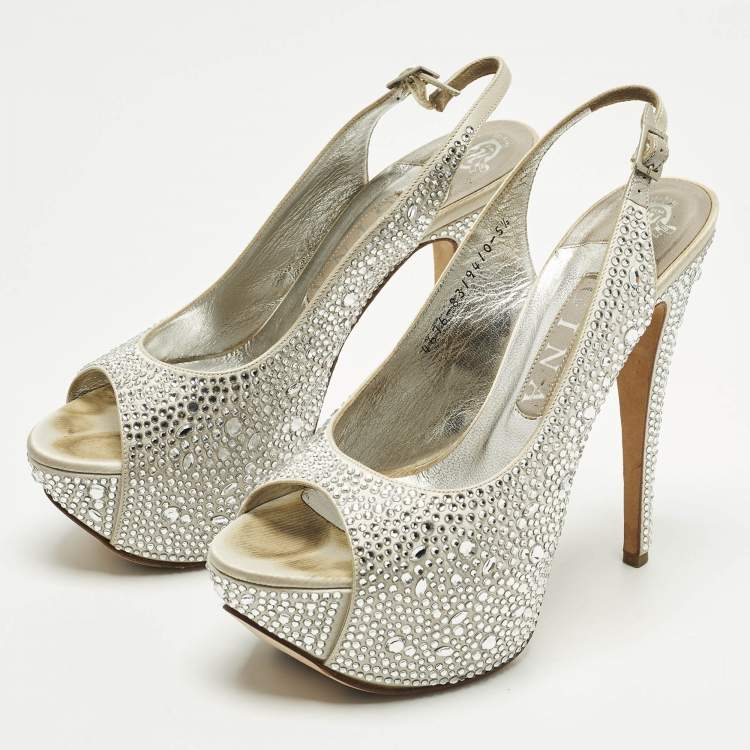 Pre Owned Gina Size 38.5 Light Grey Satin Crystal Embellished Peep Toe Platform Slingback Sandals