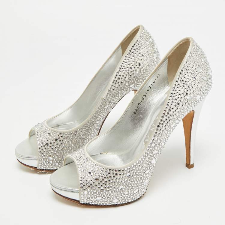 Pre Owned Gina Size 37.5 Grey Satin Crystal Embellished Platform Peep Toe Pumps