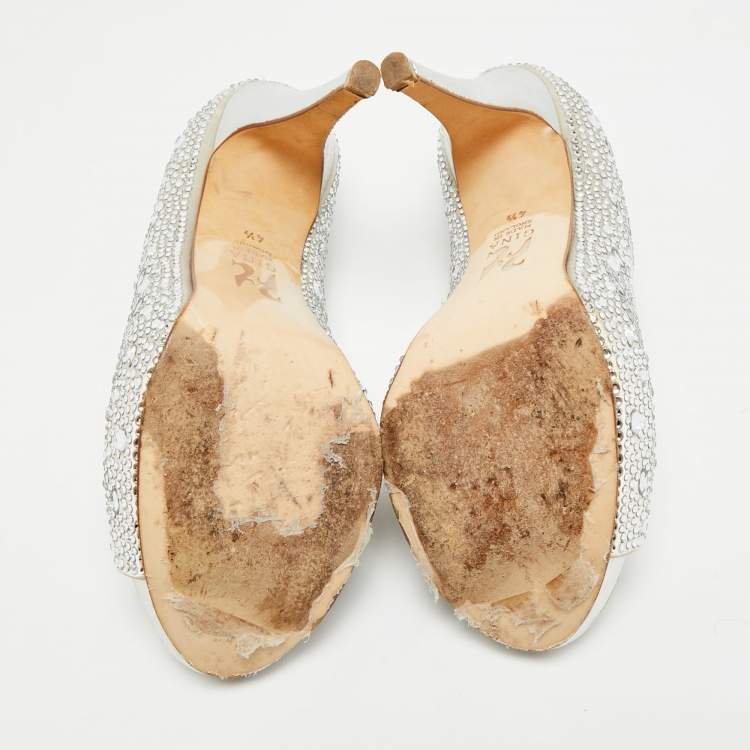 Pre Owned Gina Size 37.5 Grey Satin Crystal Embellished Platform Peep Toe Pumps