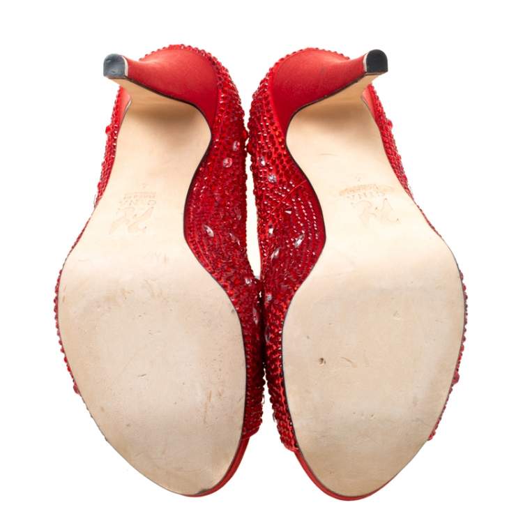 Pre Owned Gina Red Satin Crystal Embellished Peep Toe Platform Pumps Size 37