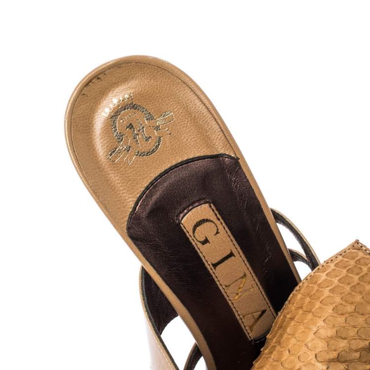 Pre Owned Gina Brown Python and Leather Buckle Detail Peep Toe Mules Size 38