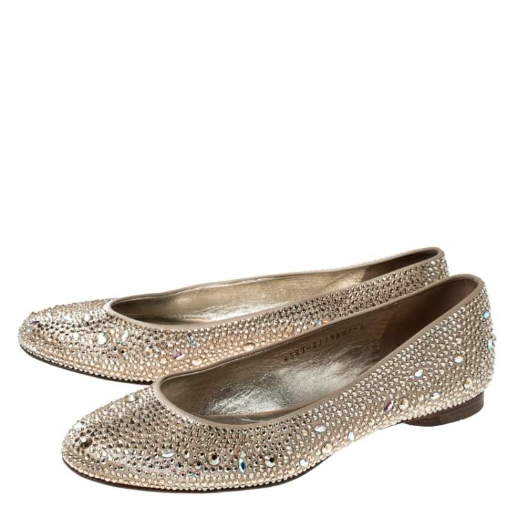 Pre Owned Gina Beige Crystal Embellished Satin Ballet Flats Size 39.5
