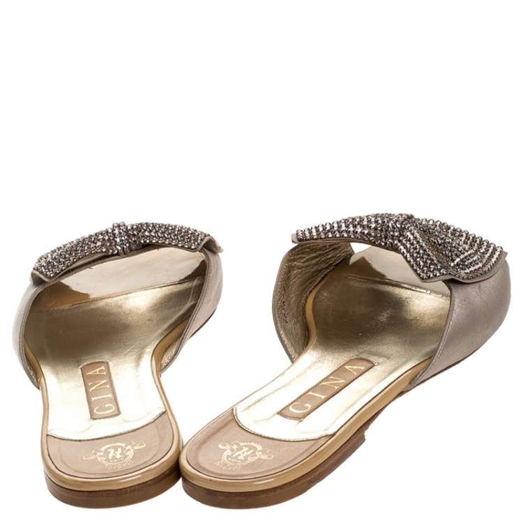 Pre Owned Gina Beige Leather Crystal Embellished Bow Slip On Slides Size 39