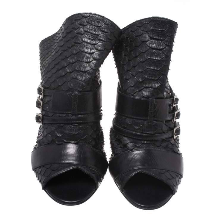 Pre Owned Gina Black Python and Leather Buckle Detail Peep Toe Mules Size 39