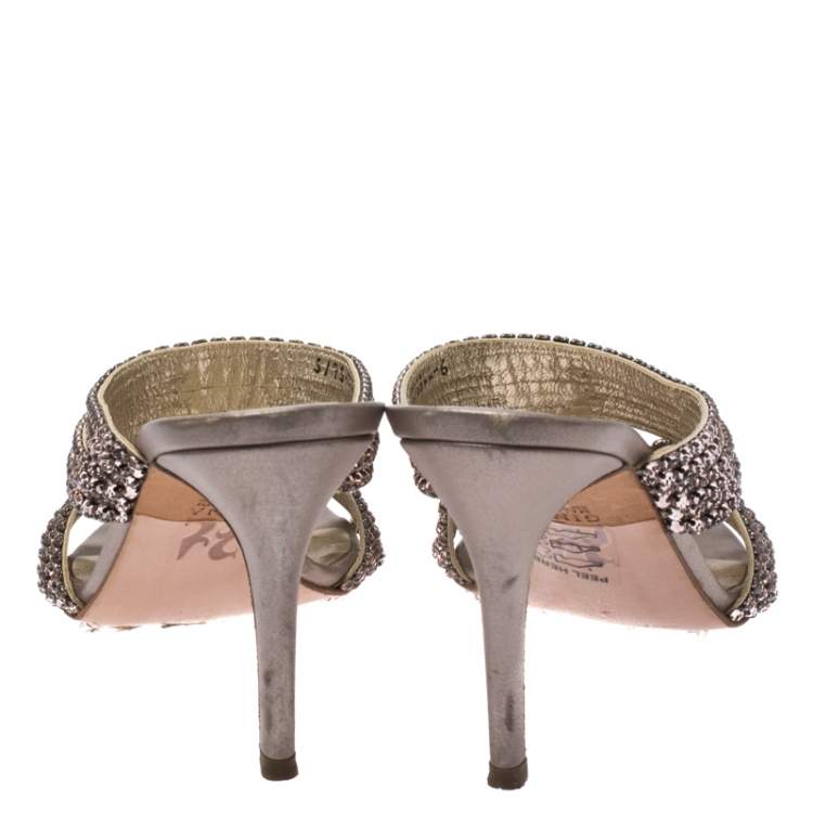 Pre Owned Gina Metallic Lilac Crystal Embellished Slides Size 39