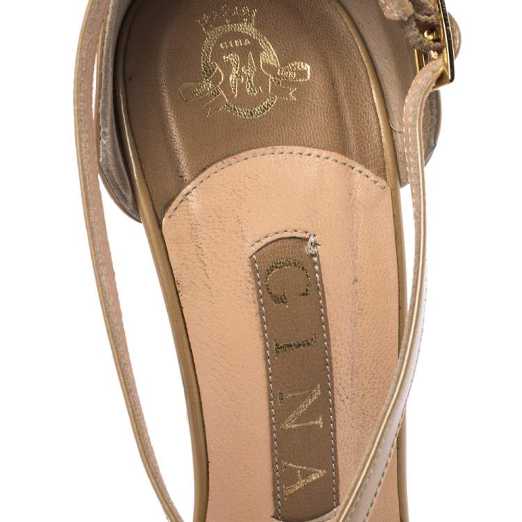 مملوكة مسبقًا Gina Beige Patent Leather Strappy Platform Sandals Size 38