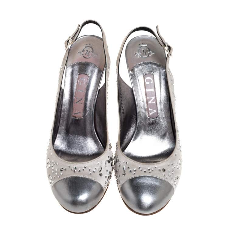 Pre Owned Gina Metallic Silver Satin and Leather Crystal Embellished Slingback Sandals Size 38.5