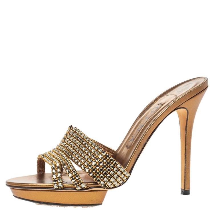 مملوكة مسبقًا Gina Bronze Leather Crystal Embellished Platform Sandals Size 39