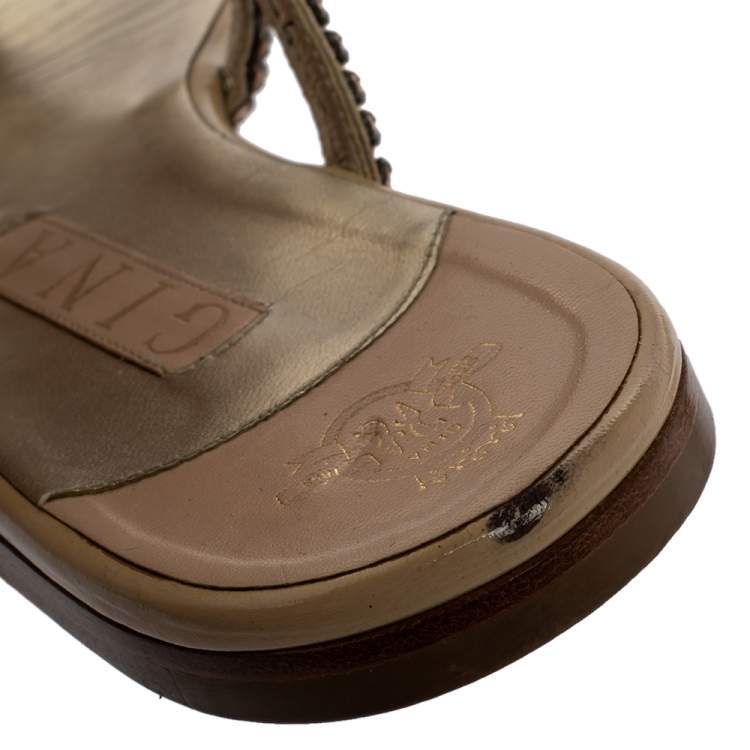 مملوكة مسبقًا Gina Beige Crystal Embellished Leather Thong Flat Slides Size 39 