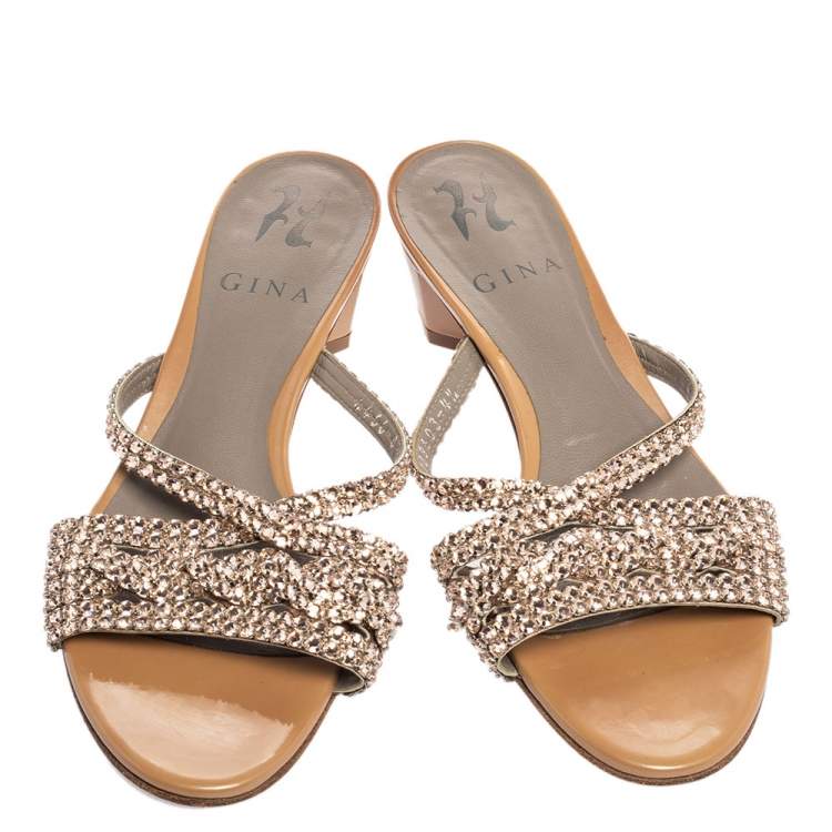 مملوكة مسبقًا Gina Beige Crystal Embellished Leather Slide Sandals Size 37.5