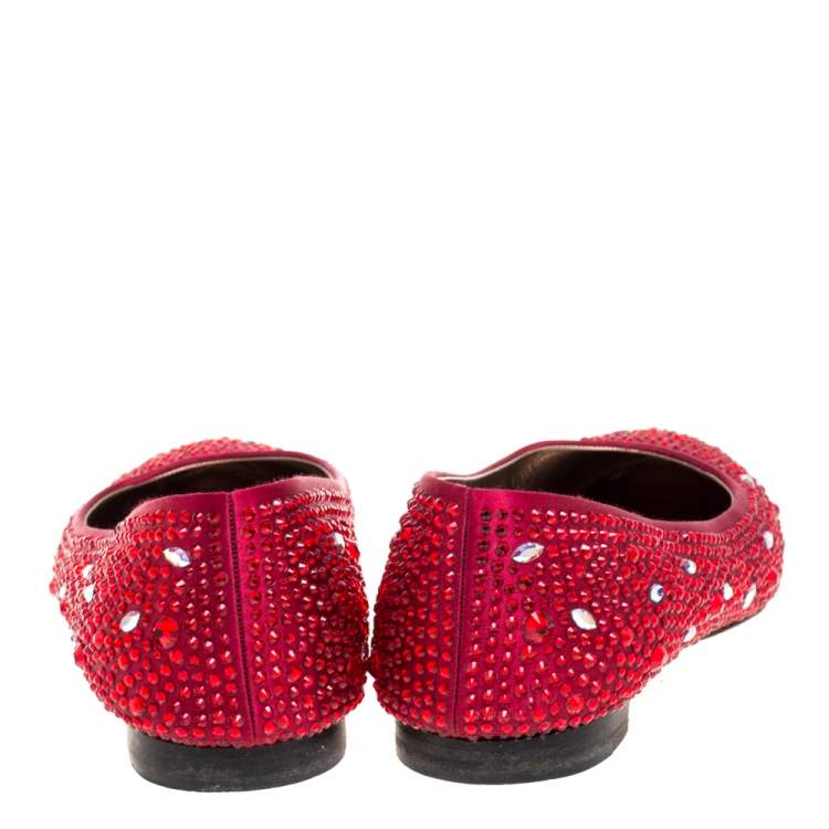 Pre Owned Gina Red Crystal Embellished Satin Ballet Flat Size 37.5