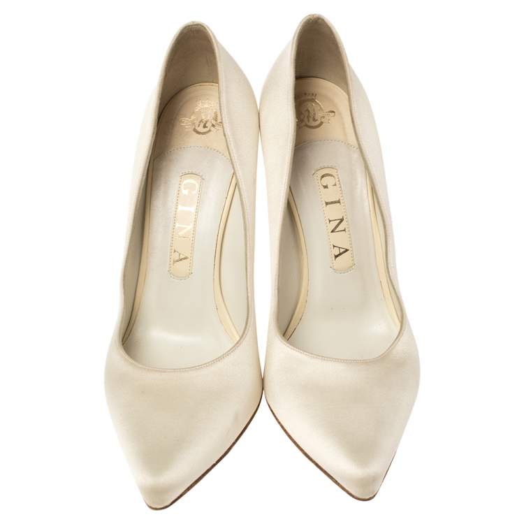 Pre Owned Gina White Satin Pointed Toe Pumps Size 38.5