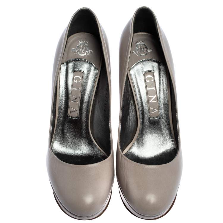 مملوكة مسبقًا Gina Grey Leather Platform Pumps Size 38.5