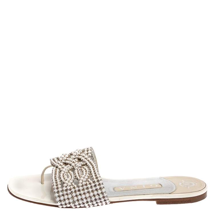 Pre Owned Gina White Leather Crystal Embellished Slide Flats Size 38.5