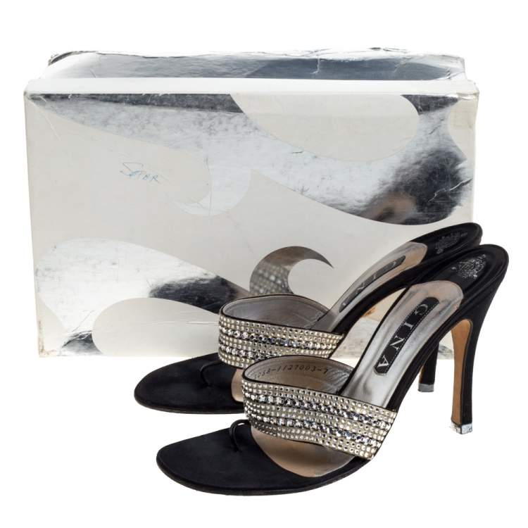 Pre Owned Gina Black Satin Crystal Embellished Thong Sandals Size 38