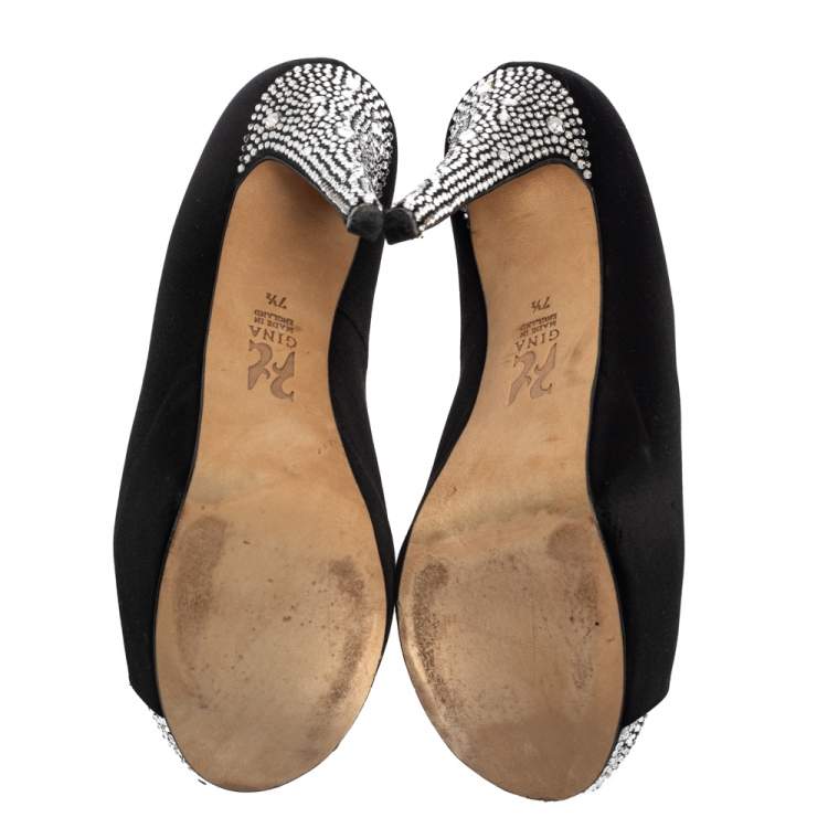 Pre Owned Gina Black Satin Embellished Peep Toe Jenna Pumps Size 40.5