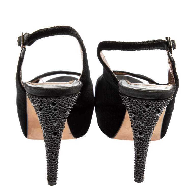 Pre Owned Gina Black Velvet Slingback Platform Sandals Size 40.5