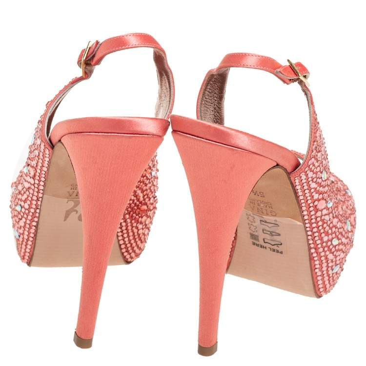 Pre Owned Gina Peach Satin Crystal Embellished Platform Peep Toe Slingback Sandals Size 38.5
