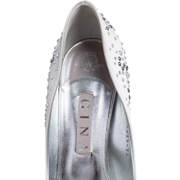 Pre Owned Gina Silver Satin Audrey Crystal Embellished Pumps Size 40.5