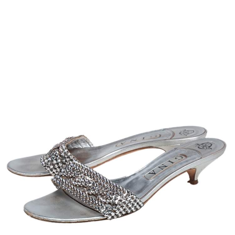 Pre Owned Gina Silver Leather Crystal Embellished Kitten Heel Slide Sandals Size 39