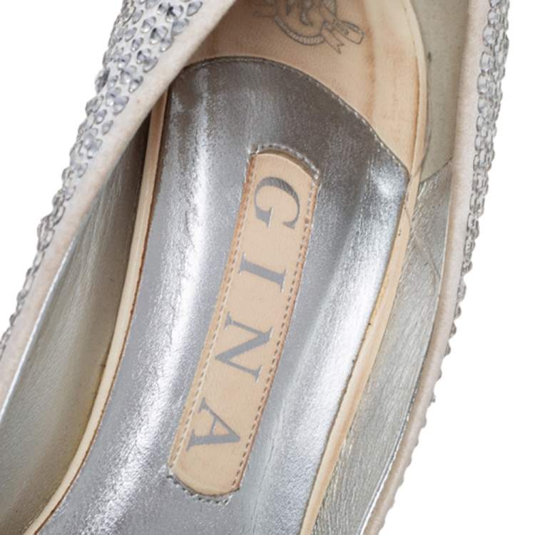 Pre Owned Gina Silver Satin Crystal Embellished Platform Pumps Size 38