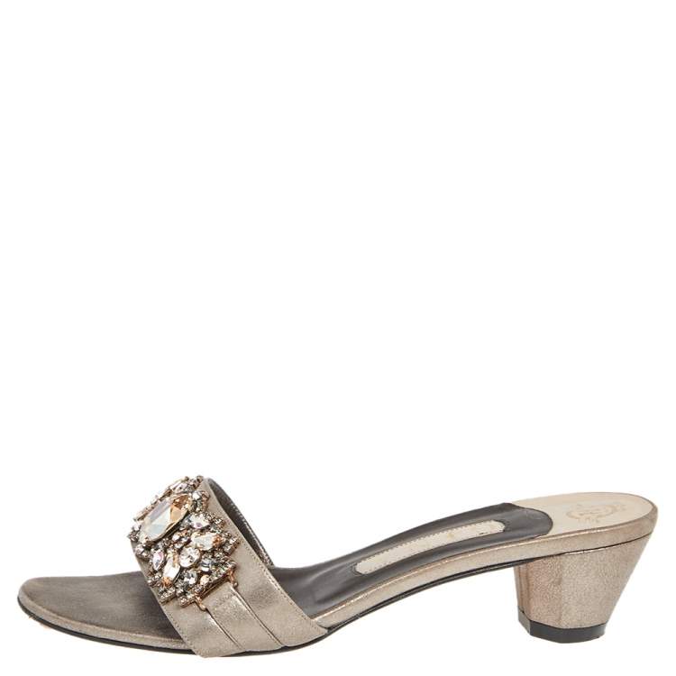 Pre Owned Gina Metallic Grey Leather Embellished Slide Sandals Size 38