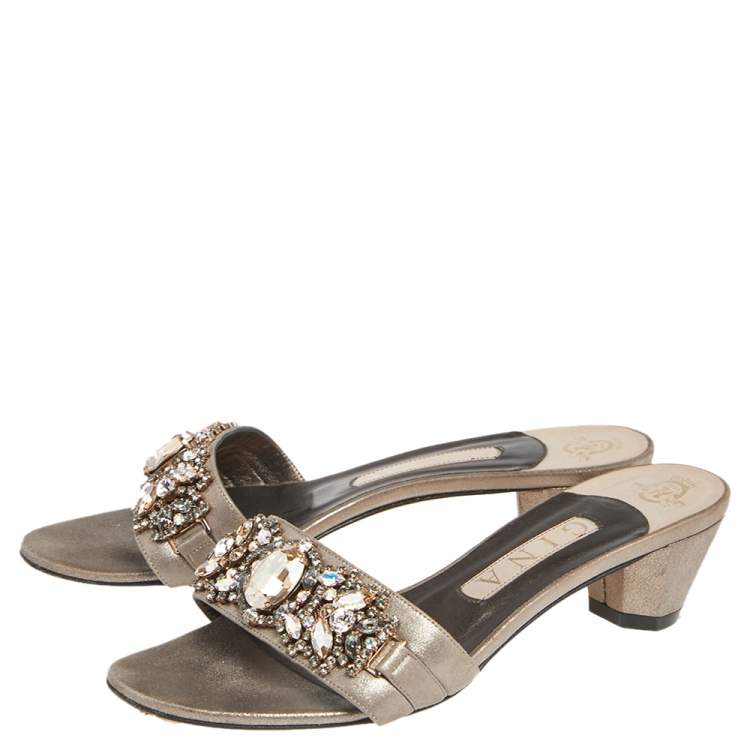 Pre Owned Gina Metallic Grey Leather Embellished Slide Sandals Size 38
