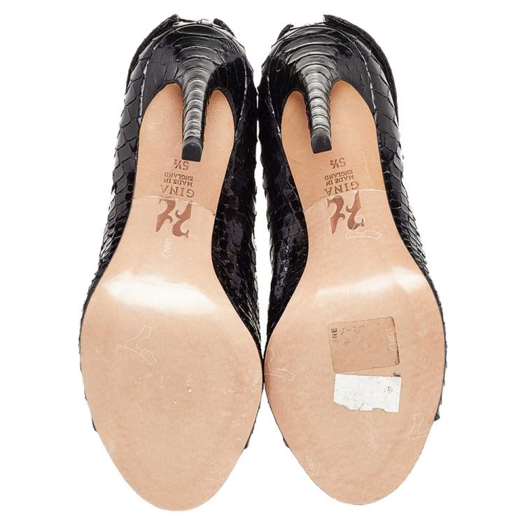 Pre Owned Gina Black Python Peep Toe Booties Size 38.5
