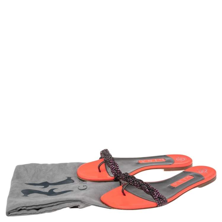 Pre Owned Gina Neon Pink Patent Leather Crystal Embellished Thong Flat Size 38.5