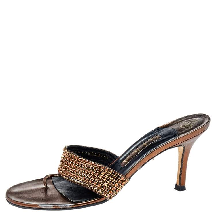 Pre Owned Gina Metallic Bronze Leather Crystal Embellished Thong Slide Sandals Size 38