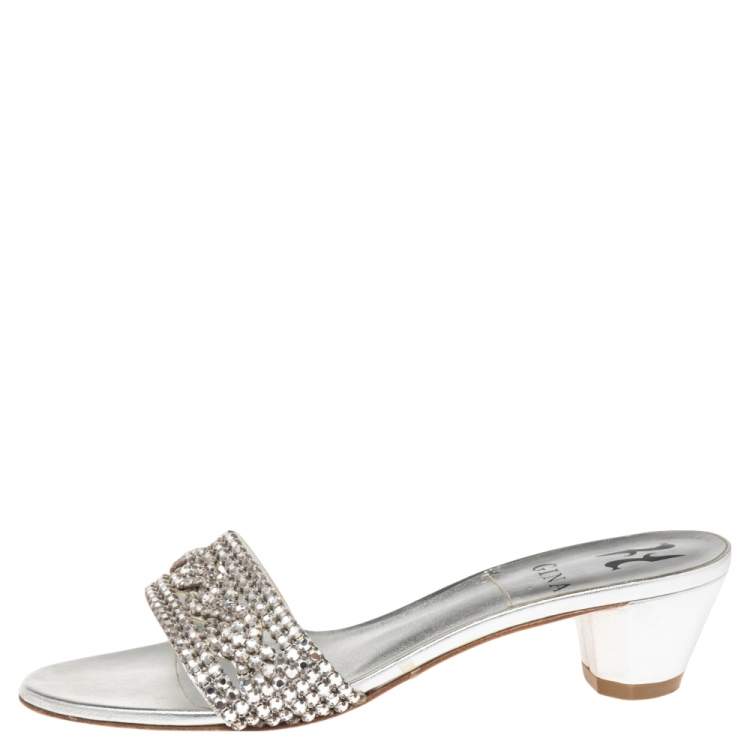 Pre Owned Gina Silver Leather Crystal Embellished Rodeo Block Heel Slides Size 38