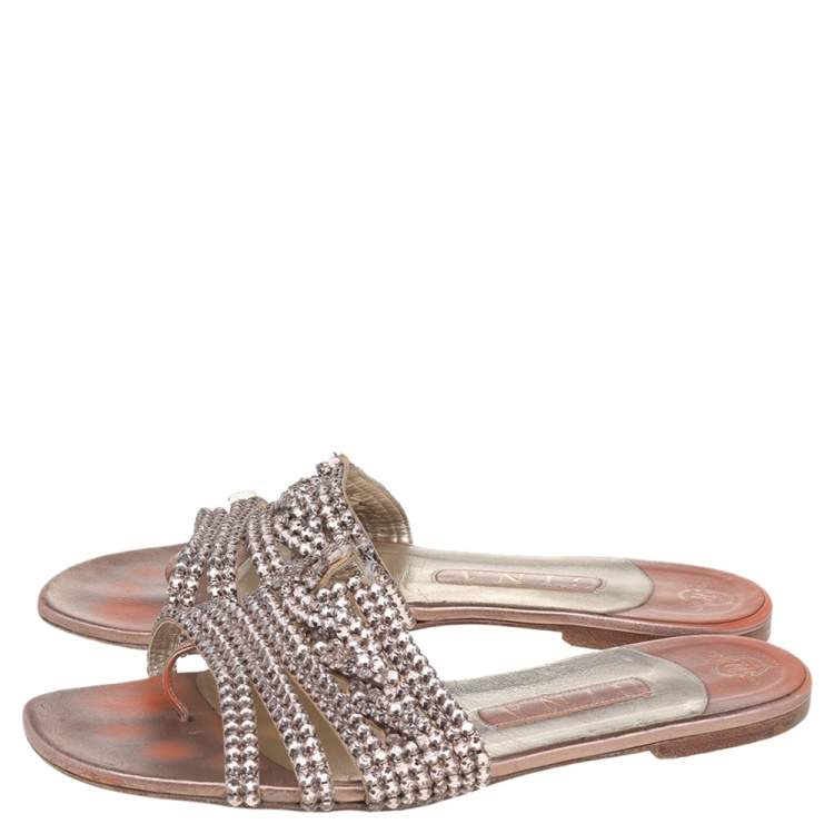 Pre Owned Gina Metallic Rose Gold Crystal Embellished Leather Thong Flat Slides Size 38.5