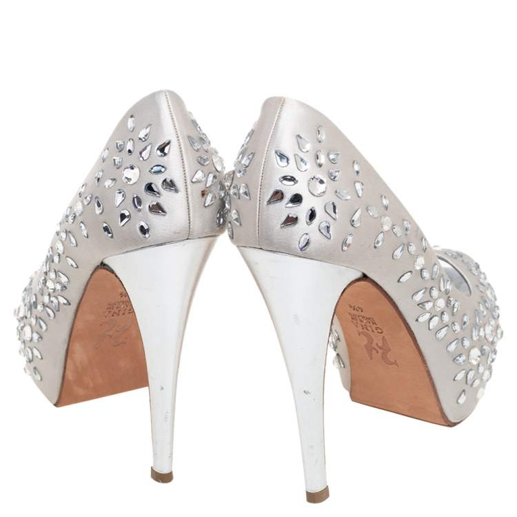 Pre Owned Gina Grey Satin Crystal Embellished Peep Toe Platform Pumps Size 37.5