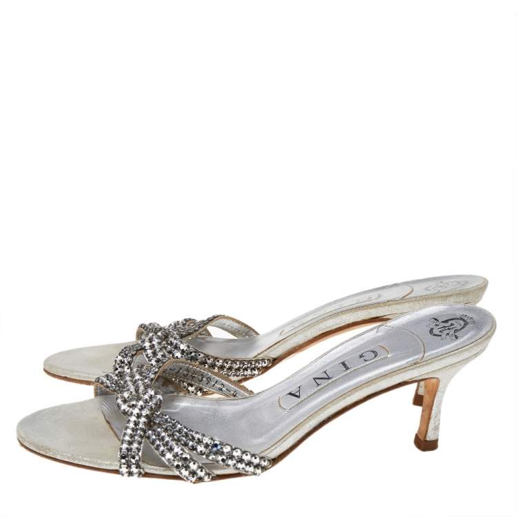 مملوكة مسبقًا Gina Metallic Silver Leather Crystal Embellished Slide Sandals Size 37