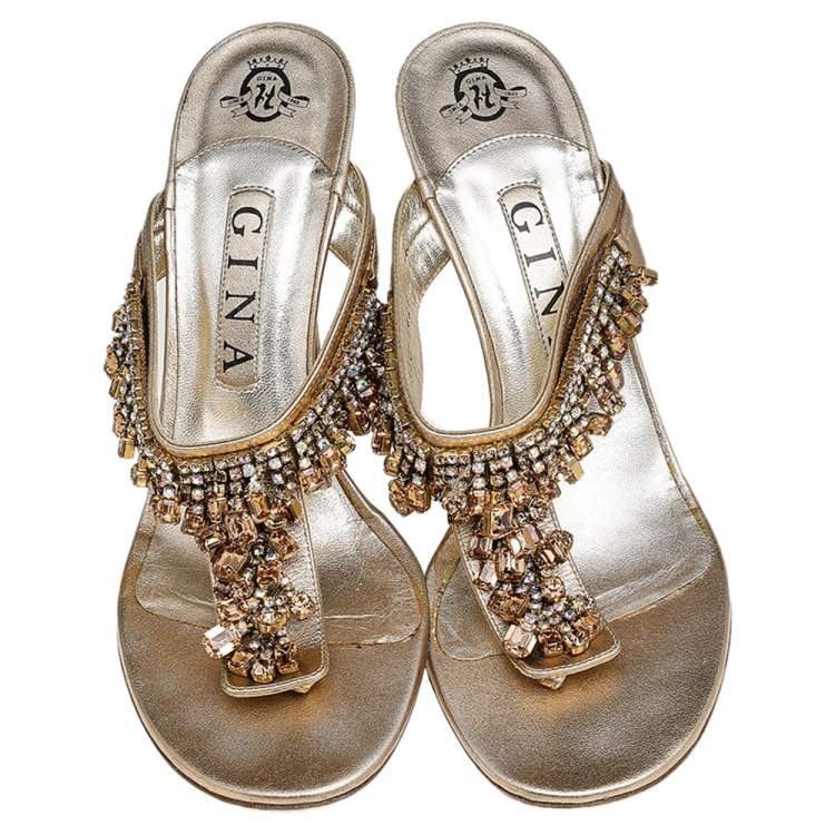 Pre Owned Gina Metallic Gold Leather Crystal Embellished Thong Sandals Size 39