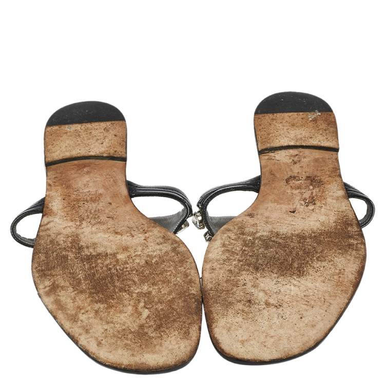 Pre Owned Gina Black Patent Leather Crystal Embellished Thong Flat Sandals Size 42