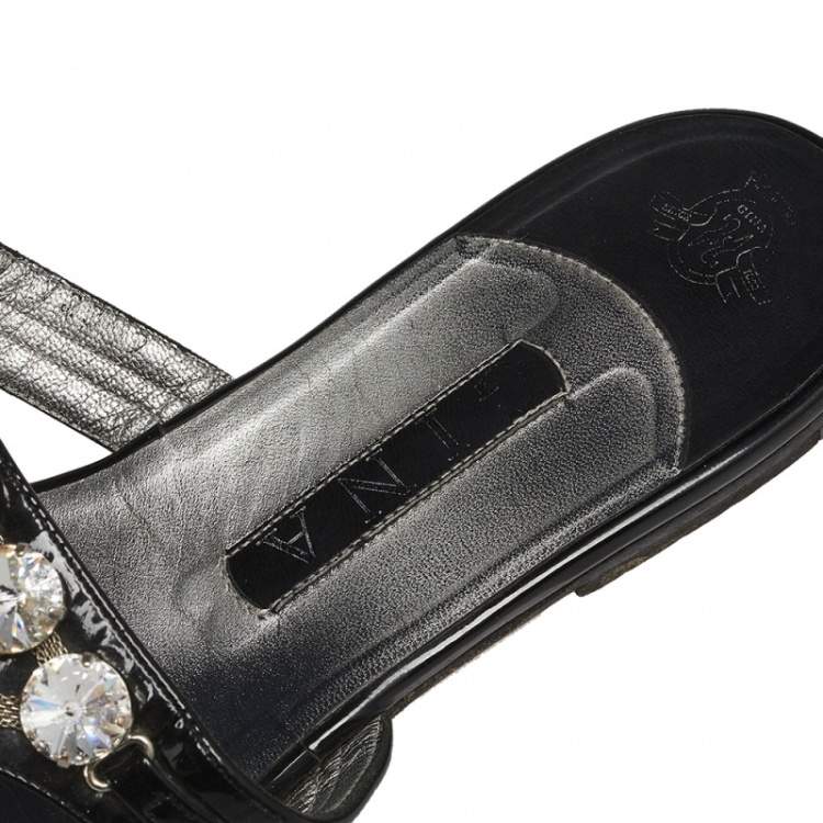 Pre Owned Gina Black Patent Leather Crystal Embellished Thong Flat Sandals Size 42