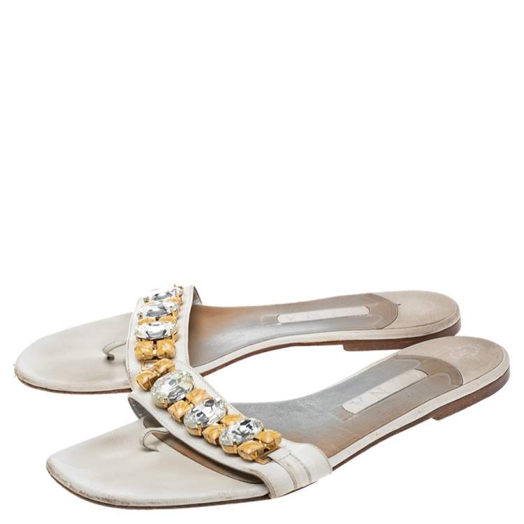 Pre Owned Gina White Leather And Crystal Embellished Flat Slides Size 41.5