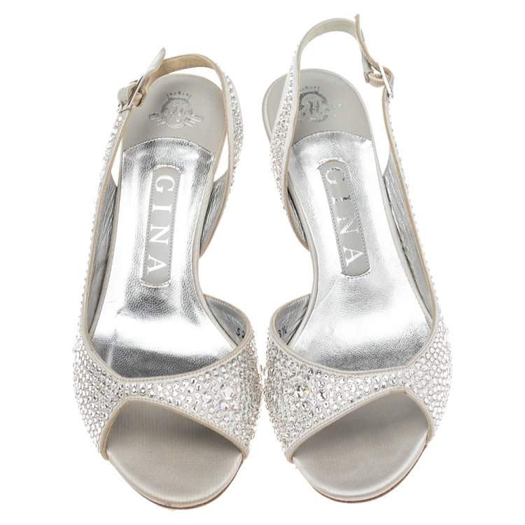 Pre Owned Gina Sliver Satin Crystal Embellished Frances Sandals Size 36.5
