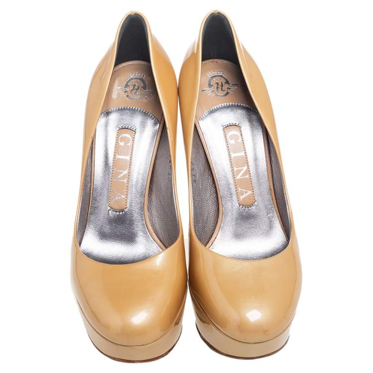 Pre Owned Gina Beige Patent Leather Round Toe Platform Pumps Size 36.5