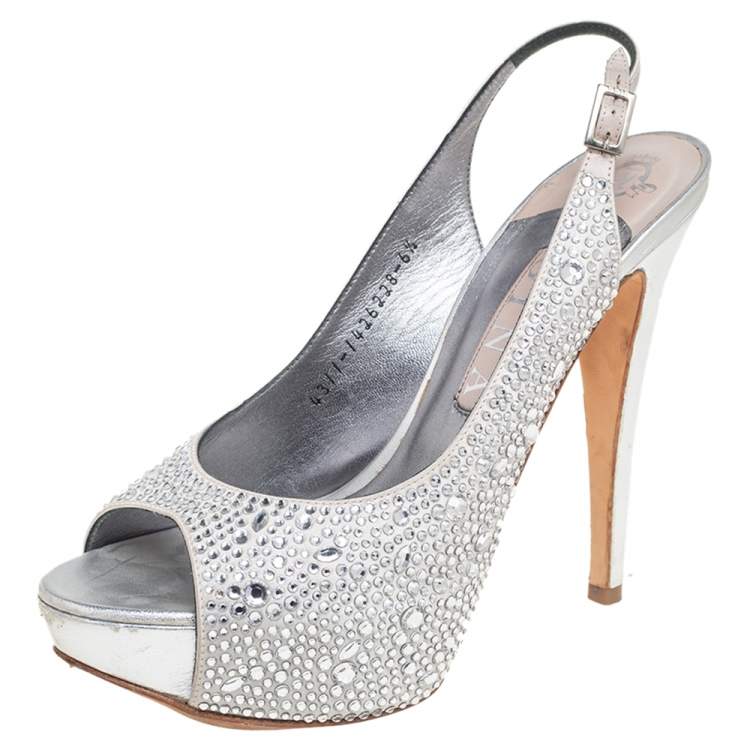 Pre Owned Gina Silver Satin Embellished Slingback Open Toe Platform Sandals Size 39.5
